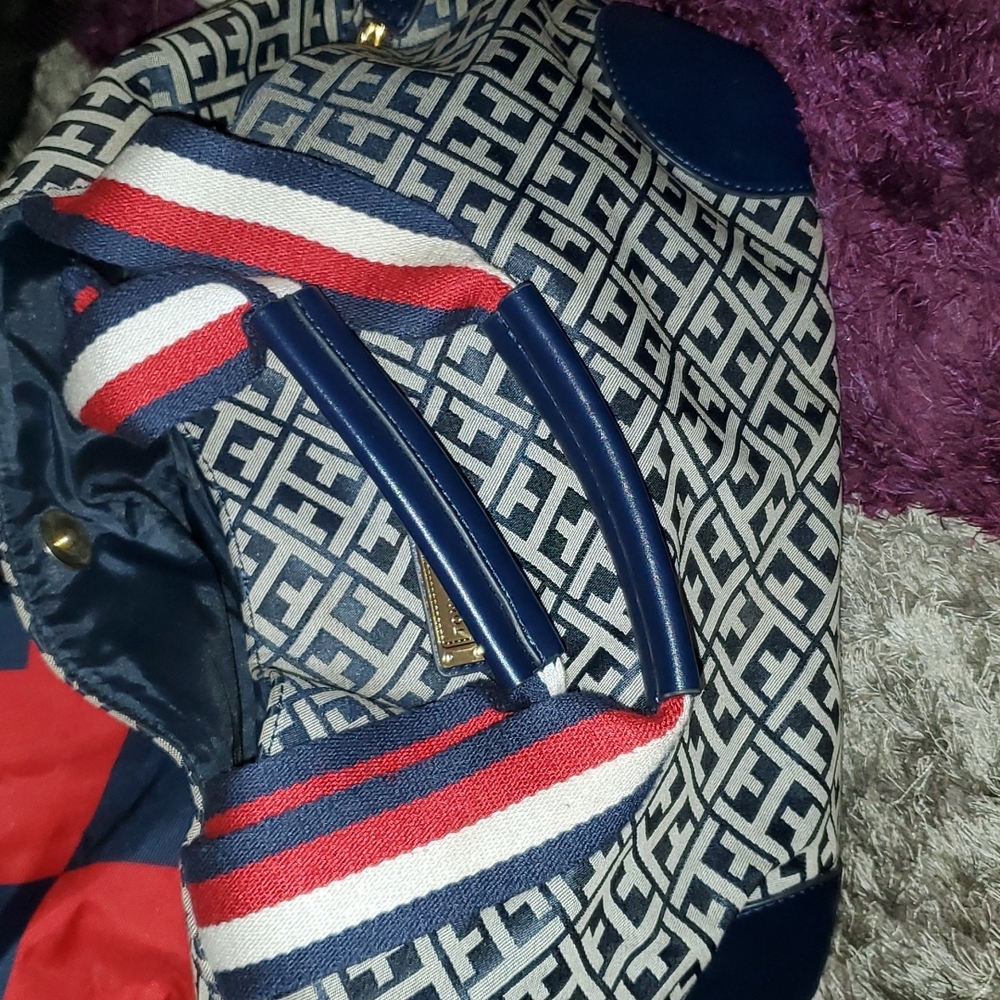 tommy hilfiger bag .